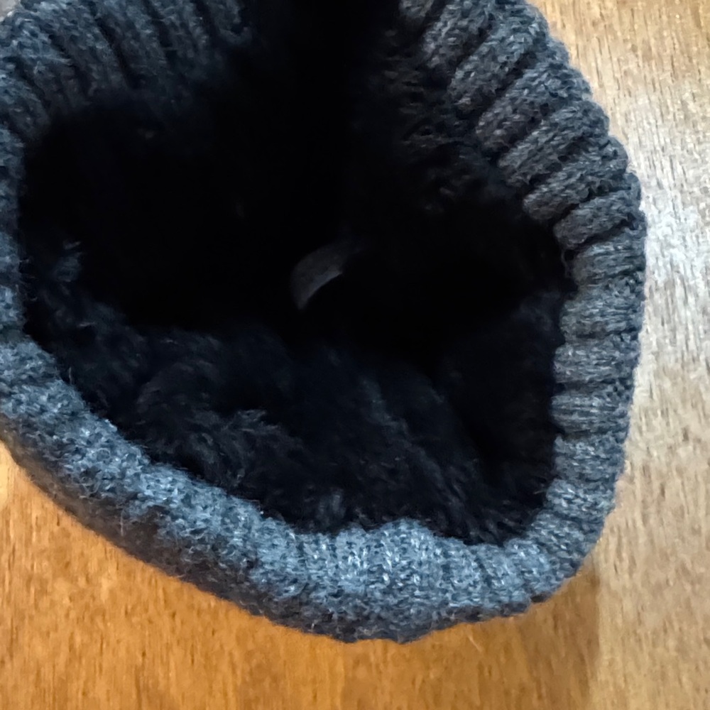 Gray Ribbed Knit Beanie - Men - Picture 2 of 3